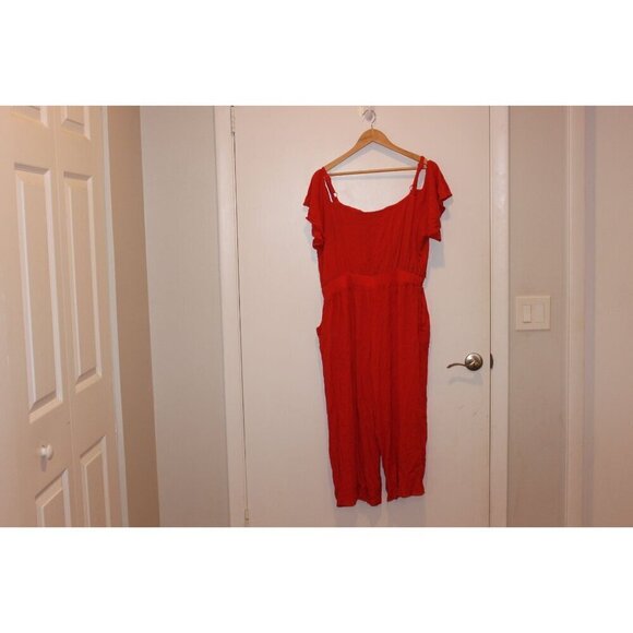 CITY CHIC| Women's Plus Size Cold Shoulder Jumpsuit - tigerlily Women Size 16 - Picture 2 of 8
